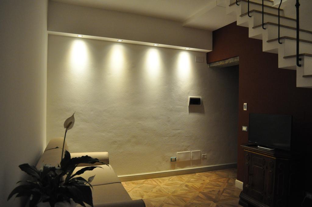 Buonincontro Apartment Флоренция Стая снимка